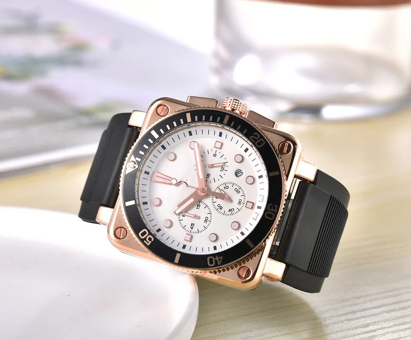 2021 men's watch European and American carbon fiber grain fashion brand quartz watch Black pointer Sports Watch
2021 men's watch European and American carbon fiber grain fashion brand quartz watch Black pointer Sports Watch
