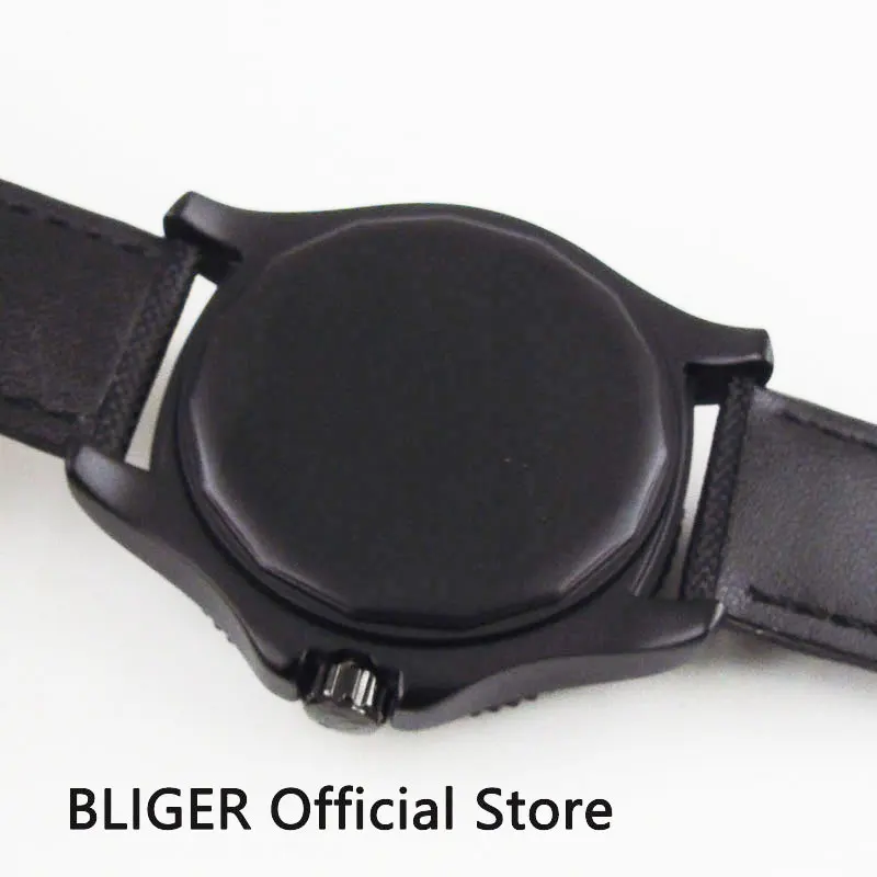 BLIGER PVD Plated Men Wristwatch Date Window Rotating Bezel 44mm Watch Luminous Marks
BLIGER PVD Plated Men Wristwatch Date Window Rotating Bezel 44mm Watch Luminous Marks