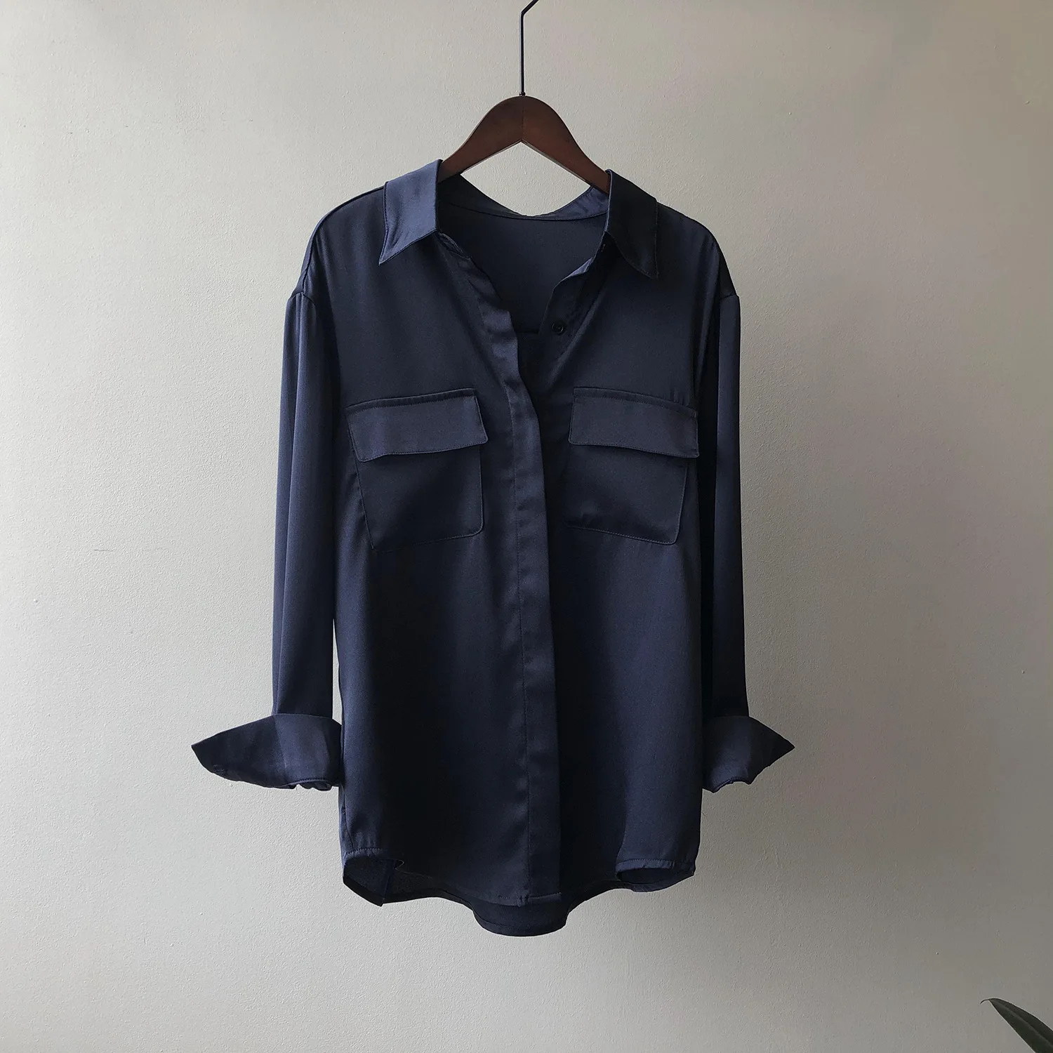 2021 Early Autumn Women's New Korean Style Loose Draping Shirt Ladies Fashion Elegant Long Sleeve Top Solid Office Lady Blusas
2021 Early Autumn Women's New Korean Style Loose Draping Shirt Ladies Fashion Elegant Long Sleeve Top Solid Office Lady Blusas