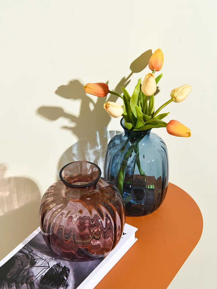 European Style Light Luxury Glass Transparent Vase Living Room Home Decoration Accessories Table Decoration Living Room Gifts
European Style Light Luxury Glass Transparent Vase Living Room Home Decoration Accessories Table Decoration Living Room Gifts