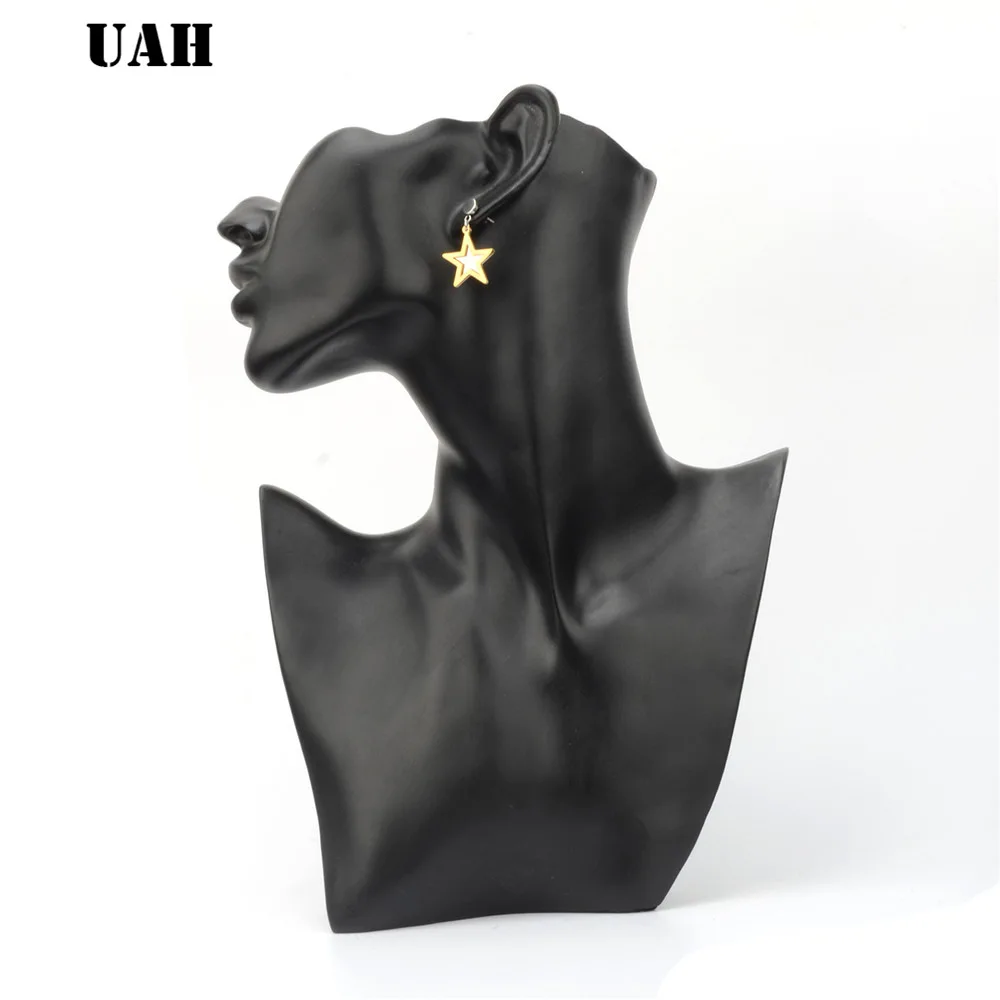 UAH New Fashion Five-pointed Star Studs Best Selling Simple Popular Gold Stars Earrings Stainless steel Jewelry Wholesale 
UAH New Fashion Five-pointed Star Studs Best Selling Simple Popular Gold Stars Earrings Stainless steel Jewelry Wholesale
