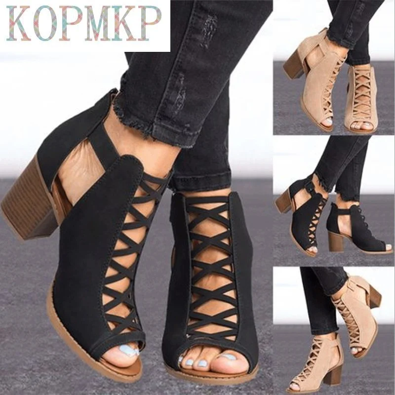 2021 Women Square Heel Sandals Peep Toe Hollow Out Chunky Gladiator Sandals with Strap Black Kopmkp Spring Summer Shoes Women
2021 Women Square Heel Sandals Peep Toe Hollow Out Chunky Gladiator Sandals with Strap Black Kopmkp Spring Summer Shoes Women