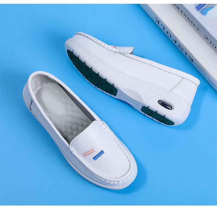 2020 autumn and spring new fashion casual adult women's shoes Leather soft-soled non-slip deodorant flat nurse shoes
2020 autumn and spring new fashion casual adult women's shoes Leather soft-soled non-slip deodorant flat nurse shoes