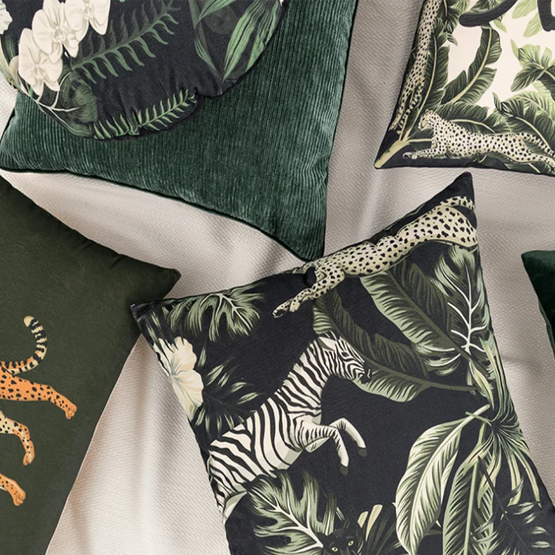 American Pastoral Cushion Cover Light Luxury Living Room Sofa Tropical Leaves Leopard Decorative Retro Home Office Pillowcase
American Pastoral Cushion Cover Light Luxury Living Room Sofa Tropical Leaves Leopard Decorative Retro Home Office Pillowcase