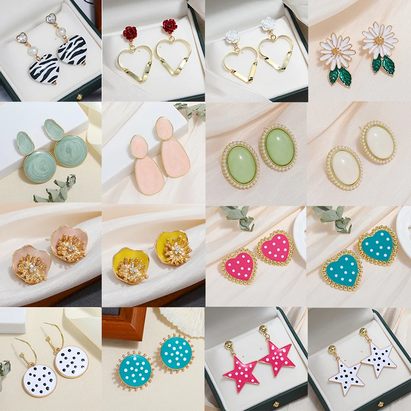 Fashion Lady Star Heart Geometric Drop Earrings for Women Rhinestone Pearl Colorful Flower Stud Earrings Birthday Jewelry Gifts
Fashion Lady Star Heart Geometric Drop Earrings for Women Rhinestone Pearl Colorful Flower Stud Earrings Birthday Jewelry Gifts