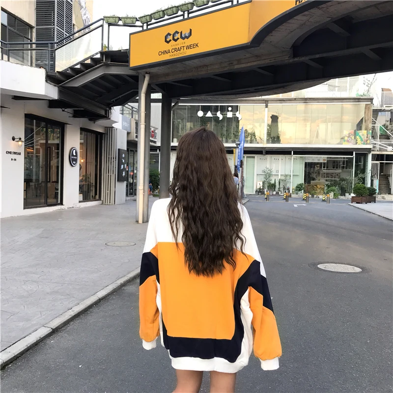 Women's Spring Autumn Tops Korean Style The Color-blocking Loose Sweatshirts New Long-sleeved Casual Slim Pullover Shirt GX726
Women's Spring Autumn Tops Korean Style The Color-blocking Loose Sweatshirts New Long-sleeved Casual Slim Pullover Shirt GX726