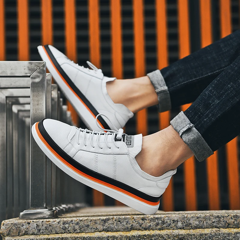 Genuine Leather sneakers Men flat comfortable Breathable and non-slip shoes men autumn summer fashion sneakers White black
Genuine Leather sneakers Men flat comfortable Breathable and non-slip shoes men autumn summer fashion sneakers White black