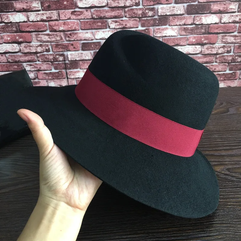 Fedoras standard black wine red ribbon cloth hat Sir Sagging eaves abnormity cap temperament of men and women Panama
Fedoras standard black wine red ribbon cloth hat Sir Sagging eaves abnormity cap temperament of men and women Panama