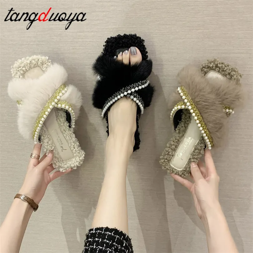 Spring autumn Fluffy Fur Slippers Shoes Woman Plush Fur Slip On Flip Flop Flat Furry Fur Slides Outdoor Sandals Woman Flats 2021
Spring autumn Fluffy Fur Slippers Shoes Woman Plush Fur Slip On Flip Flop Flat Furry Fur Slides Outdoor Sandals Woman Flats 2021