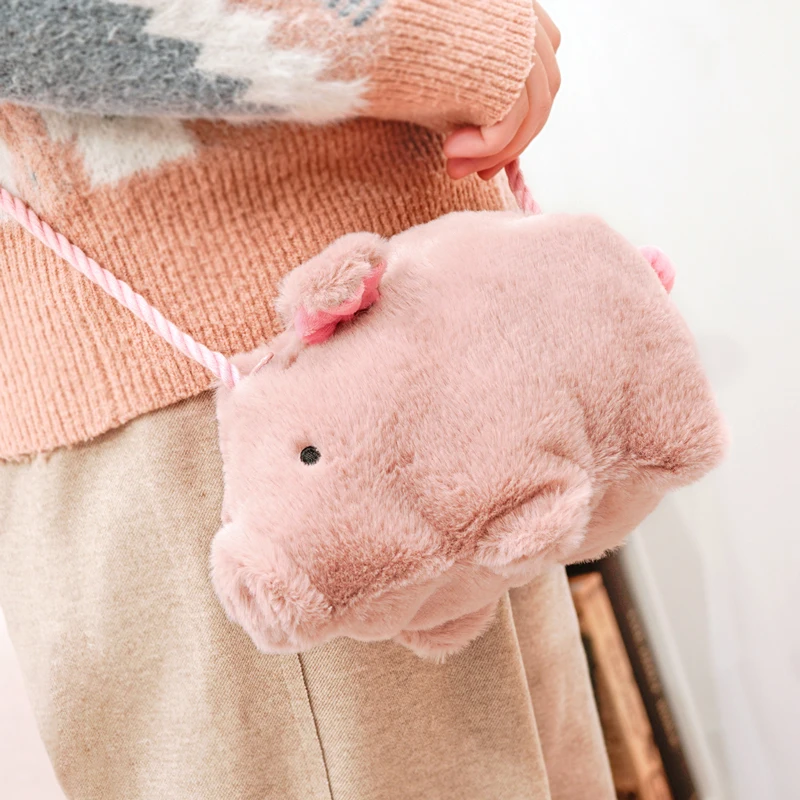 Super Cute Cartoon Pig Plush Toy Crossbody Bag Stuffed Soft Animal Pig Doll Bag for Children Kids Toy Kawaii Gift for Girls 
Super Cute Cartoon Pig Plush Toy Crossbody Bag Stuffed Soft Animal Pig Doll Bag for Children Kids Toy Kawaii Gift for Girls