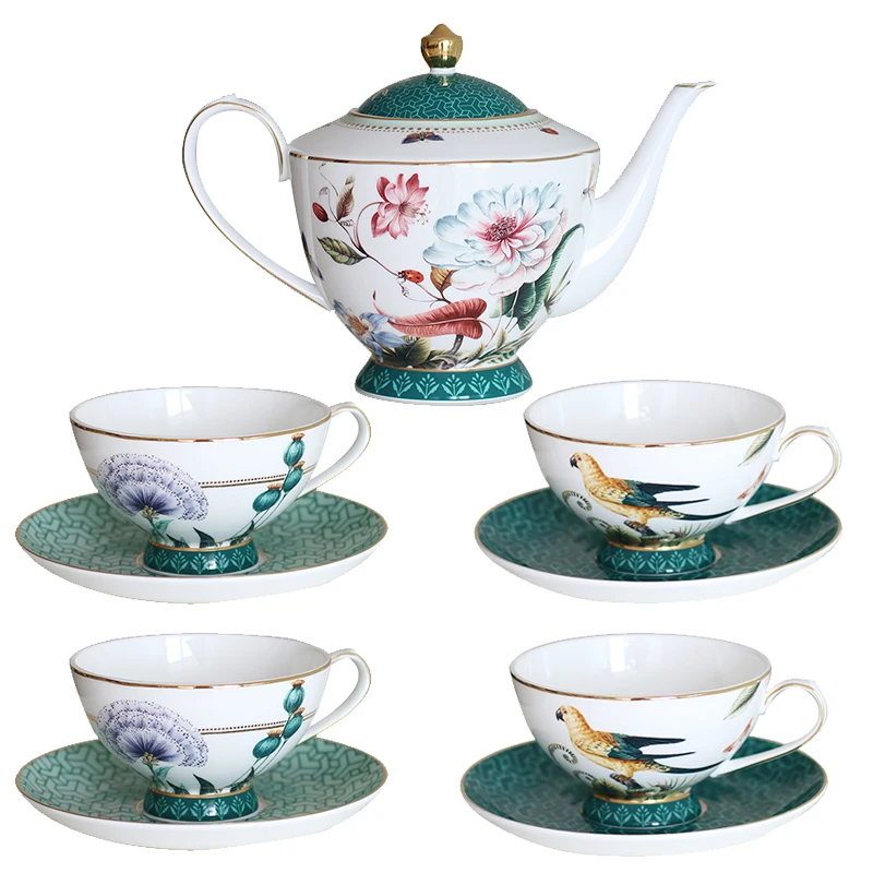 Bone China Coffee Cup Set Luxury Vintage Ceramic White Tea Cup Tray Set Reusable Wedding Tazas Cafe Kitchen Supplies EB50BD
Bone China Coffee Cup Set Luxury Vintage Ceramic White Tea Cup Tray Set Reusable Wedding Tazas Cafe Kitchen Supplies EB50BD