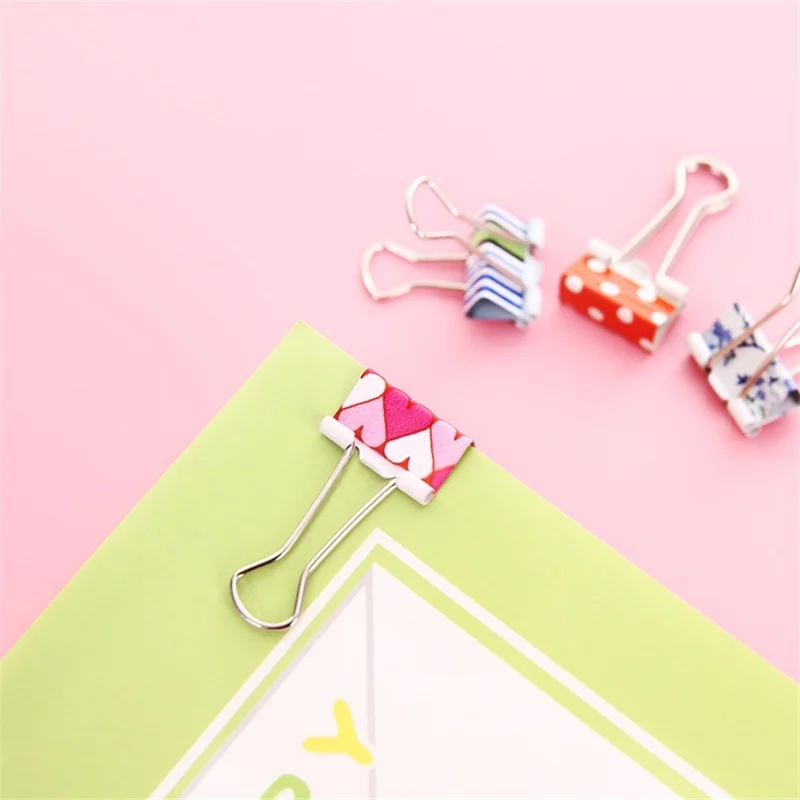 24PCS/Box Small Size 19mm Printed Metal Binder Clips Paper Clip Clamp Office School Binding Supplies Color Random
24PCS/Box Small Size 19mm Printed Metal Binder Clips Paper Clip Clamp Office School Binding Supplies Color Random