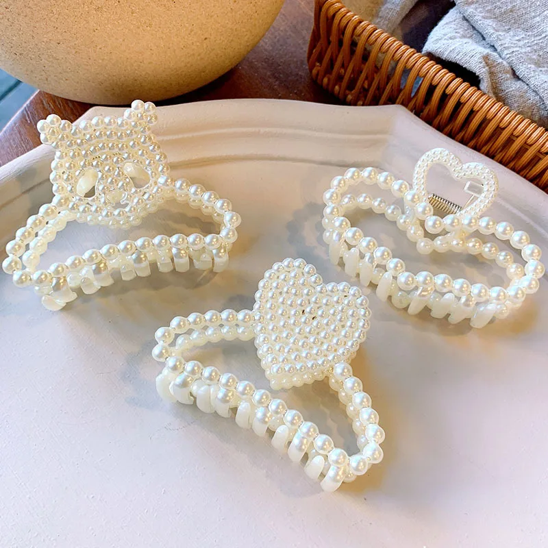 Fashion Girl Hair Claw Geometric Imitation Pearl Hairpin Crab Retro Heart Shape Crystal Hair Clips Hair Accessories For Women
Fashion Girl Hair Claw Geometric Imitation Pearl Hairpin Crab Retro Heart Shape Crystal Hair Clips Hair Accessories For Women