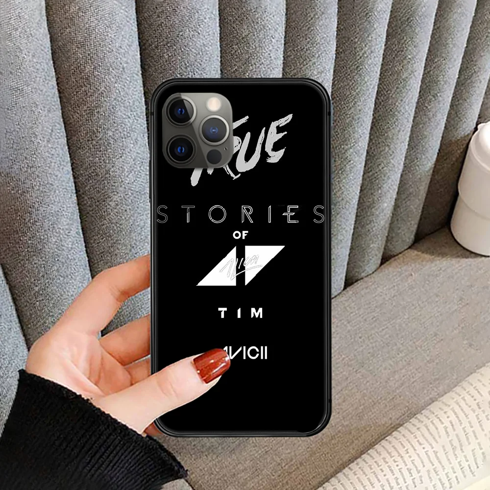 Tim Bergling DJ Avicii Phone Case Cover For Iphone 5 5S 6 6S PLUS 7 8 11 12 Mini X XR XS PRO SE 2020 MAX black Hoesjes Soft 
Tim Bergling DJ Avicii Phone Case Cover For Iphone 5 5S 6 6S PLUS 7 8 11 12 Mini X XR XS PRO SE 2020 MAX black Hoesjes Soft