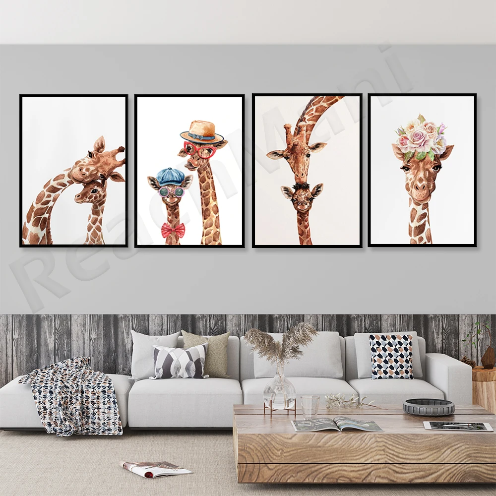 Giraffe watercolor print, wall decoration, minimal animal print decoration poster
Giraffe watercolor print, wall decoration, minimal animal print decoration poster