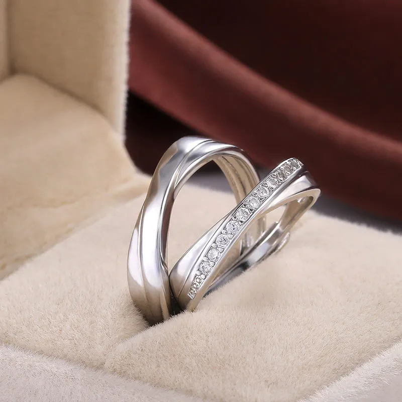 2021 New hot-selling couple on the finger live mouth white gold male and women's ring engraved Her King His Queen
2021 New hot-selling couple on the finger live mouth white gold male and women's ring engraved Her King His Queen