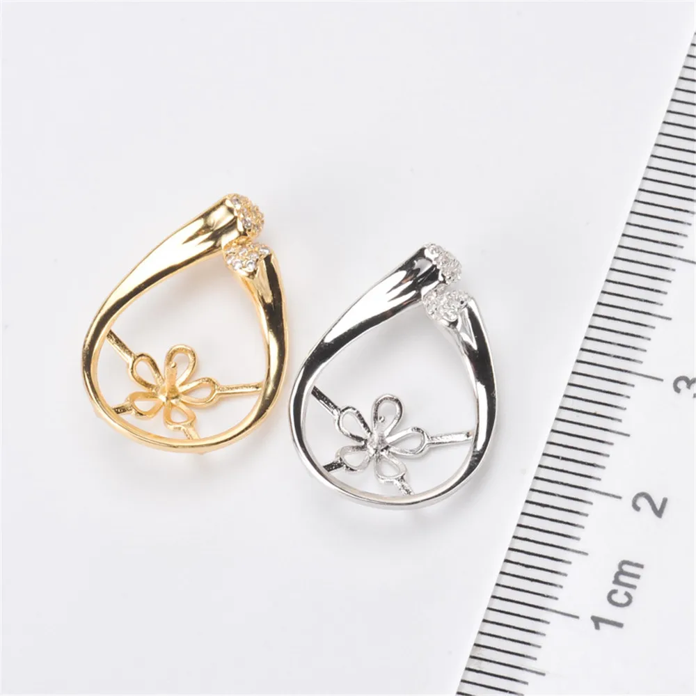 DIY Pendant base connection Discovery of Jewelry Making Only Pendant Fitting S925 Sterling silver , No Pearl No Chain
DIY Pendant base connection Discovery of Jewelry Making Only Pendant Fitting S925 Sterling silver , No Pearl No Chain