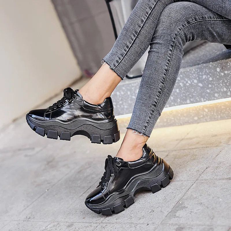 MoonMeek 2020 new sneakers shoes women round toe lace up flats shoes flat platform genuine leather shoes women flats
MoonMeek 2020 new sneakers shoes women round toe lace up flats shoes flat platform genuine leather shoes women flats