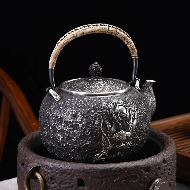 Qianlong Sea Silver Pot Household Old-fashioned Teapot Sterling Silver 999 Kettle Kung Fu Tea Ceremony Collection Kettle
Qianlong Sea Silver Pot Household Old-fashioned Teapot Sterling Silver 999 Kettle Kung Fu Tea Ceremony Collection Kettle