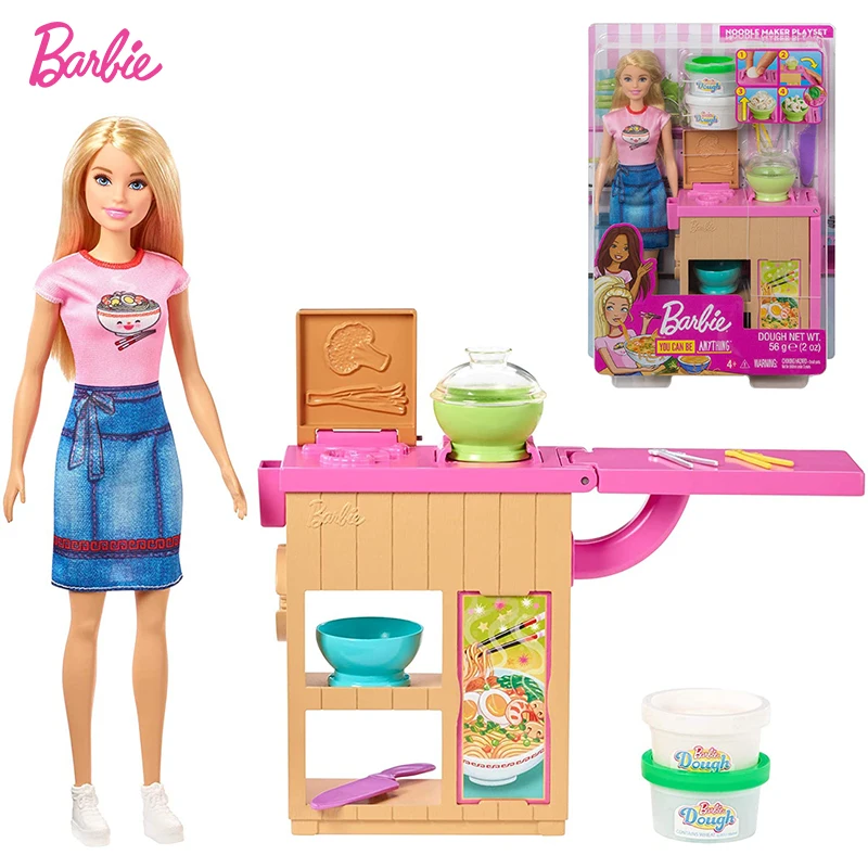 Барби лапша бар Playset кукла блондинка 2 белые Зеленые Контейнеры для теста 2 чаши игровой нож 2 пары палочек для еды девочка игрушка подарок
Барби лапша бар Playset кукла блондинка 2 белые Зеленые Контейнеры для теста 2 чаши игровой нож 2 пары палочек для еды девочка игрушка подарок