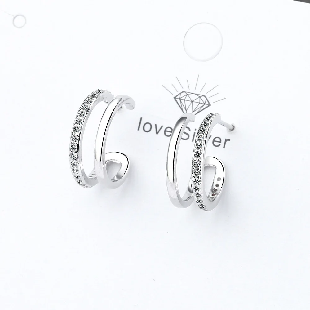 VLT-4 Small earrings women's simple small and exquisite semi-circular earrings temperament diamond-studded new earrings earring
VLT-4 Small earrings women's simple small and exquisite semi-circular earrings temperament diamond-studded new earrings earring