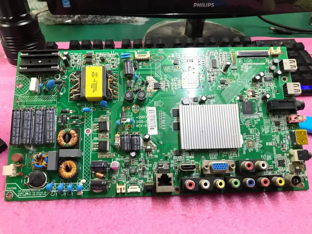 Оригинальная материнская плата LED32R6100PDE 32S5560AF 35017819 35017320 экран 139YT
Оригинальная материнская плата LED32R6100PDE 32S5560AF 35017819 35017320 экран 139YT