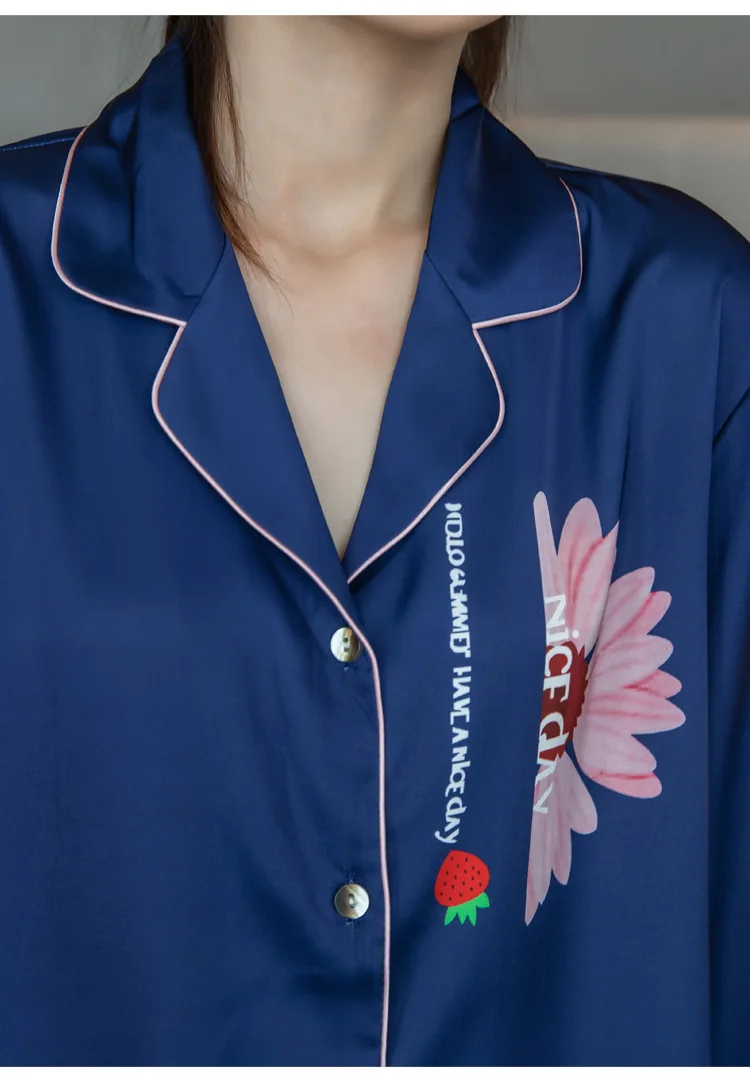 Satin Pajamas Set For Women Pyjamas Casual Loose Sleepwear Printed Flower Nightwear Lounge Turn-down 2PCS Sleep Set Home Wear 
Satin Pajamas Set For Women Pyjamas Casual Loose Sleepwear Printed Flower Nightwear Lounge Turn-down 2PCS Sleep Set Home Wear