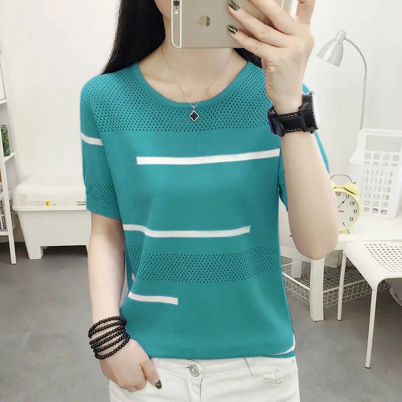 Summer 2021 new ice silk short sleeve white T-shirt women's loose fitting women's short net red T-shirt
Summer 2021 new ice silk short sleeve white T-shirt women's loose fitting women's short net red T-shirt