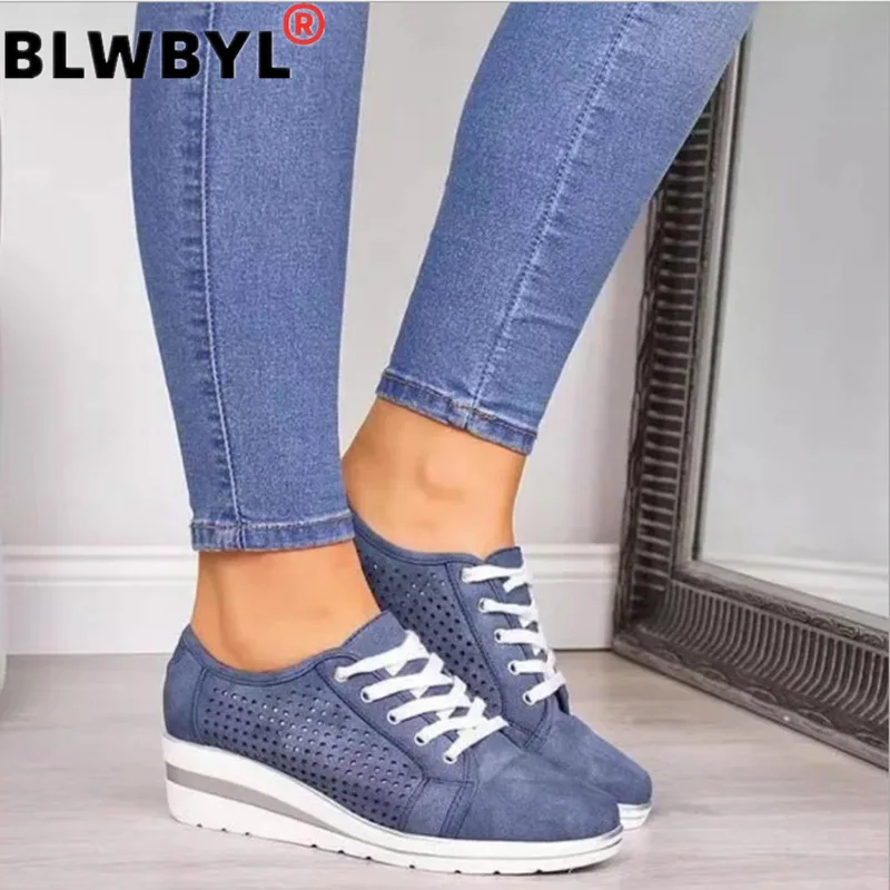 Autumn Women Flat Bling Sneakers Casual Vulcanized Shoes Female Lace Up Ladies Platform Comfort Crystal Loafers Zapatos De Mujer
Autumn Women Flat Bling Sneakers Casual Vulcanized Shoes Female Lace Up Ladies Platform Comfort Crystal Loafers Zapatos De Mujer