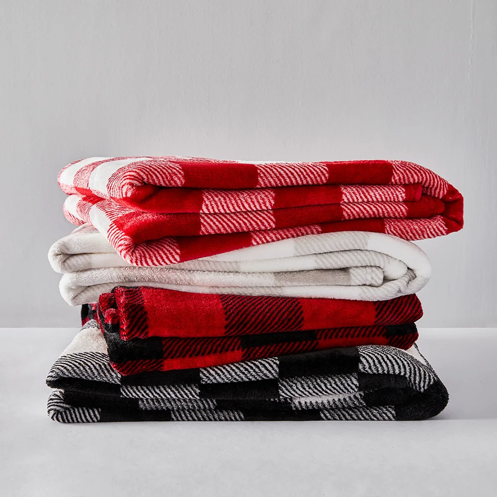 Polyester flannel nap blanket thickened flat stretch sewing Blanket Sofa Cover
Polyester flannel nap blanket thickened flat stretch sewing Blanket Sofa Cover