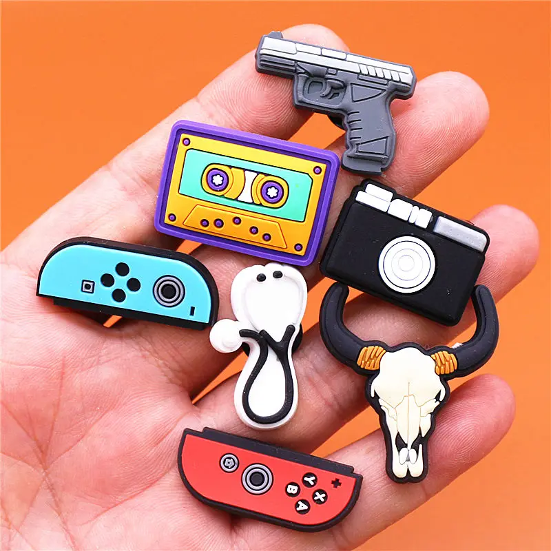 Freeshipping 1pcs Stethoscope Shoe Charms Pistol Camera Audiotape PVC Shoe Accessories Decoration Fit Croc Jibz Party Kids Gifts
Freeshipping 1pcs Stethoscope Shoe Charms Pistol Camera Audiotape PVC Shoe Accessories Decoration Fit Croc Jibz Party Kids Gifts