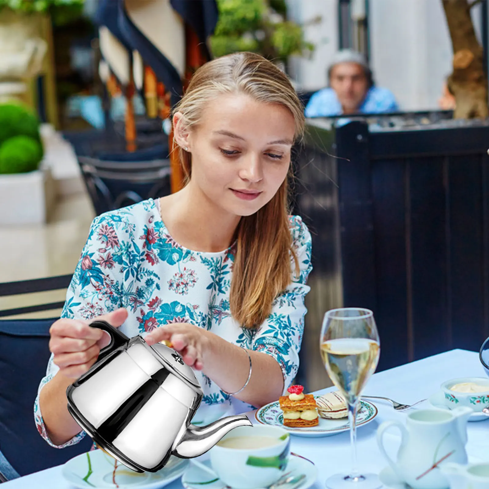 2L Food-grade Stainless Steel Tea Kettle Food Grade Tea Pot with Handle rust-proof odorless Easy to pour and fill Safety design
2L Food-grade Stainless Steel Tea Kettle Food Grade Tea Pot with Handle rust-proof odorless Easy to pour and fill Safety design