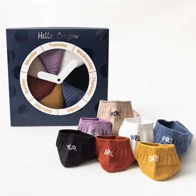 One-Week Socks For Women Men Summer Gift Set 7 Pairs English Letters Female Ankle Socks Couples Footwear Pack
One-Week Socks For Women Men Summer Gift Set 7 Pairs English Letters Female Ankle Socks Couples Footwear Pack
