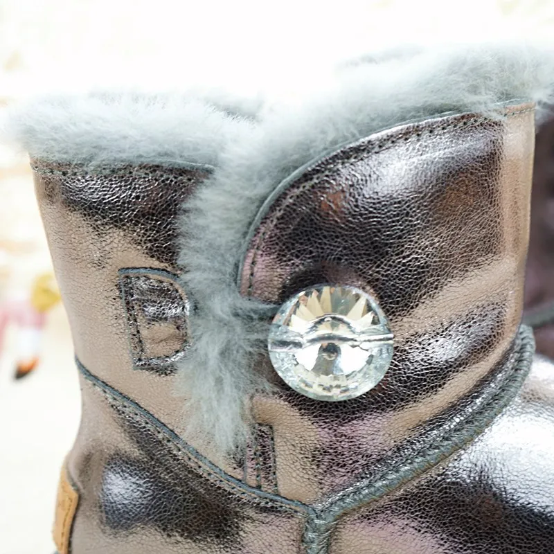2020 new women's shoes waterproof natural wool leather leather classic snow boots real wool women's boots plus size ankle boots
2020 new women's shoes waterproof natural wool leather leather classic snow boots real wool women's boots plus size ankle boots
