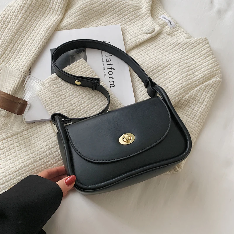 Ladies Retro Shoulder Bag Fashion Messenger Bag Solid Color Leather Small Bag Mini Mobile Phone Bag Lock Small Bag Square Bag
Ladies Retro Shoulder Bag Fashion Messenger Bag Solid Color Leather Small Bag Mini Mobile Phone Bag Lock Small Bag Square Bag