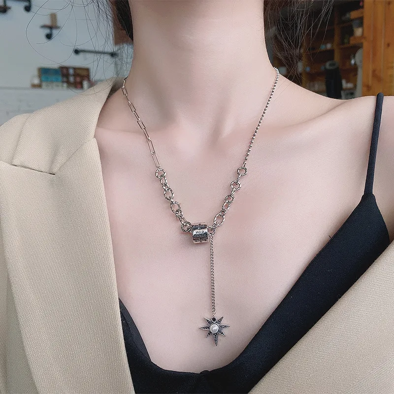 XM-funny S925 Sterling Silver Creative Cross Maple Leaf Pearl Necklace Hip Hop Punk Clavicle Chain Necklace Female Jewelry
XM-funny S925 Sterling Silver Creative Cross Maple Leaf Pearl Necklace Hip Hop Punk Clavicle Chain Necklace Female Jewelry