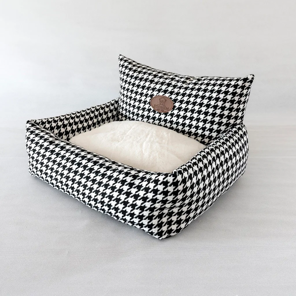 Washable Pet Plush Beds Comfortable Soft Winter Warm Cat Puppy Sofa Bed House Long Dog Basket Pet Cat Sleeping Kennel Bed
Washable Pet Plush Beds Comfortable Soft Winter Warm Cat Puppy Sofa Bed House Long Dog Basket Pet Cat Sleeping Kennel Bed