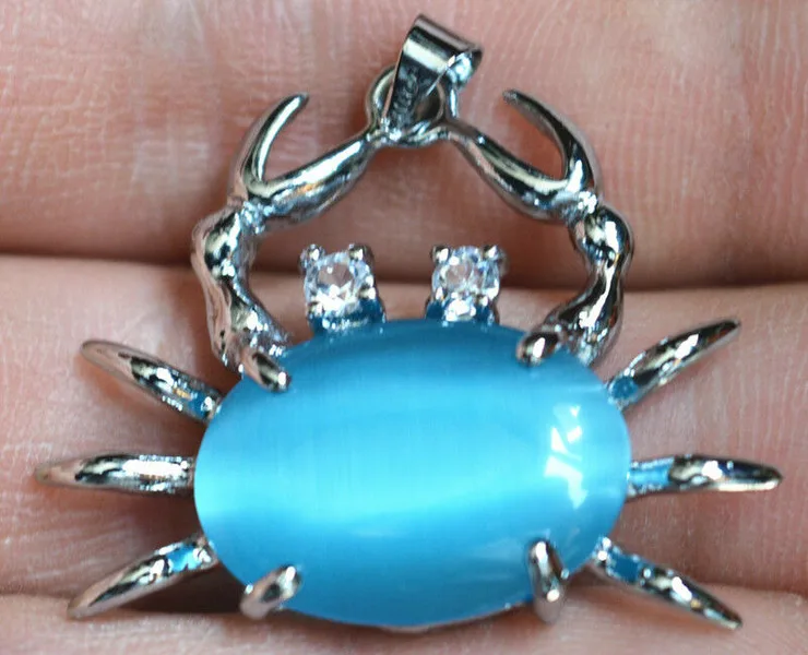 

2pcs Blue sea Opal White Silver Plated Crystal Crab Pendant & Necklace 18KGP