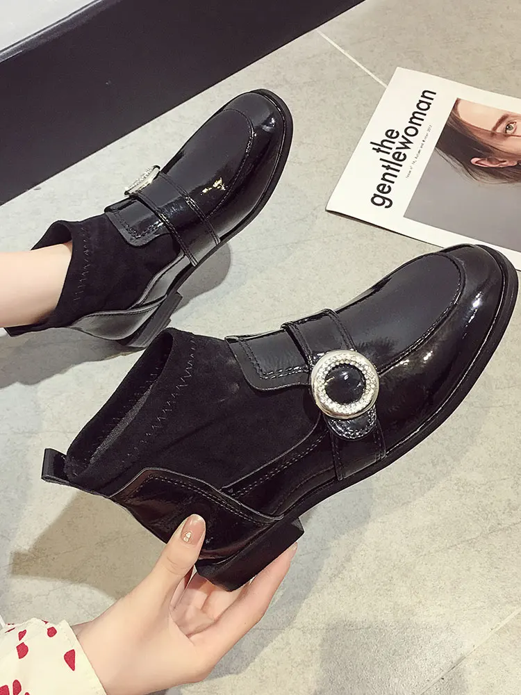 Women Ankle Boots Young Girl Popular 2019 New Autumn Wild England Wind Boots Square Head Thick Socks Ins Net Red Thin Slim Shoes
Women Ankle Boots Young Girl Popular 2019 New Autumn Wild England Wind Boots Square Head Thick Socks Ins Net Red Thin Slim Shoes