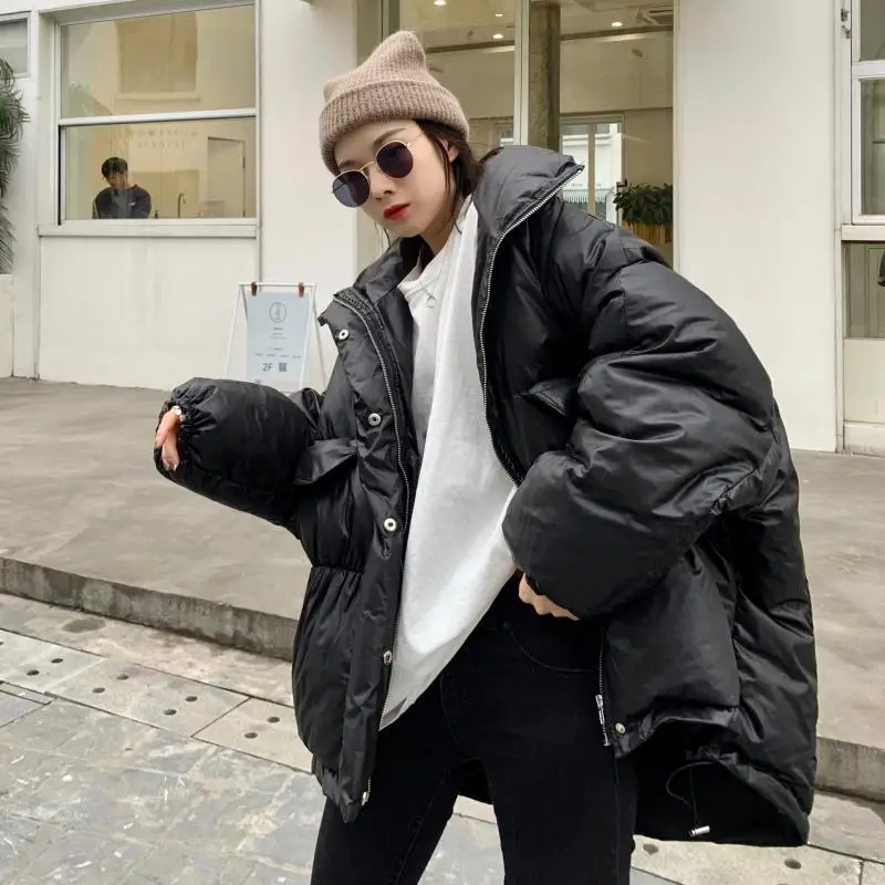 ZITY 2022 Winter Jacket Women Stand Collar Thick Warm Down Parka Loose Down Coat White Duck Jacket Female Bread Coat
ZITY 2022 Winter Jacket Women Stand Collar Thick Warm Down Parka Loose Down Coat White Duck Jacket Female Bread Coat