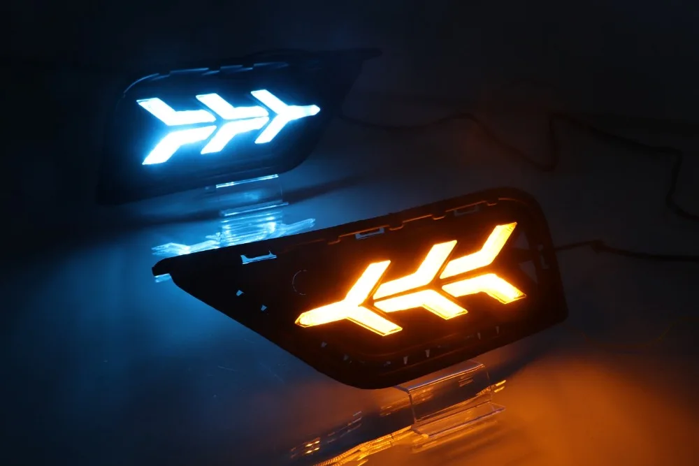 eOsuns led drl daytime running light for Volkswagen Tharu 2019 with Dynamic moving yellow turn signal and blue night light
eOsuns led drl daytime running light for Volkswagen Tharu 2019 with Dynamic moving yellow turn signal and blue night light