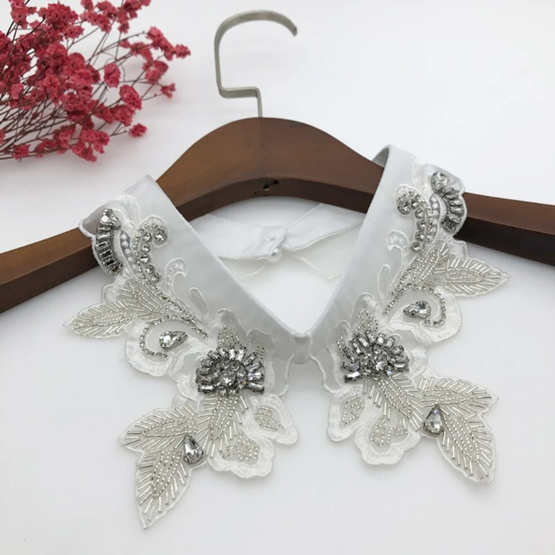 

Luxurious Jewelry Decorative False Collar Necklace Dickey Handmade Beading Leaves Pattern Choker Half Shirt Embroidery