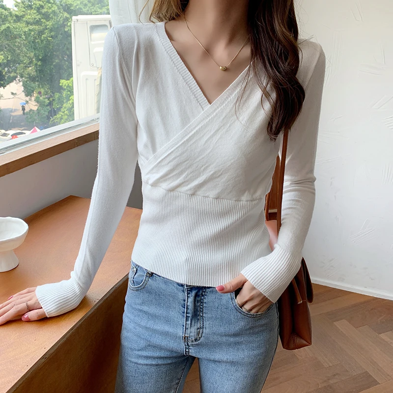 2021 Autumn/winter Sweaters for Women Knitted Pullover Solid V-neck Long-sleeved Ladies Tops Waist Sexy OL White Cropped Sweater
2021 Autumn/winter Sweaters for Women Knitted Pullover Solid V-neck Long-sleeved Ladies Tops Waist Sexy OL White Cropped Sweater