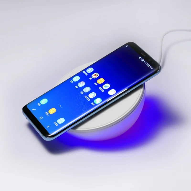 10W Wireless Fast Charging Pad QI Charger With LED Night Light Digital Clock For iPhone Xs XR X 8 Samsung Note10 9 S10 S9
10W Wireless Fast Charging Pad QI Charger With LED Night Light Digital Clock For iPhone Xs XR X 8 Samsung Note10 9 S10 S9