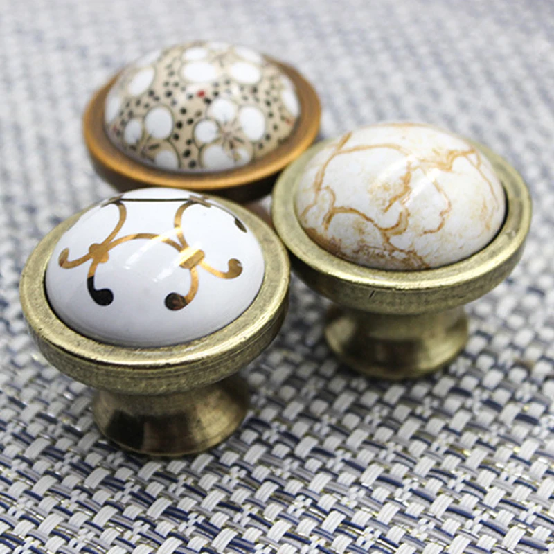 Retro Ceramic Handle Knob Furniture Handles Cabinets Drawers Door Knobs Kitchen Cupboard Wardrobe Pulls Decorate
Retro Ceramic Handle Knob Furniture Handles Cabinets Drawers Door Knobs Kitchen Cupboard Wardrobe Pulls Decorate