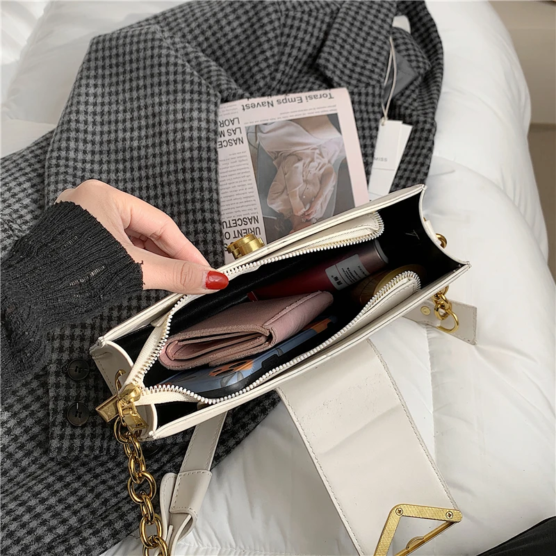 Elegant Design Solid Chain Shoulder Bags For Women Simple Luxury Brand Underarm Bag High Quality PU Leather Female Hand Bag 2021
Elegant Design Solid Chain Shoulder Bags For Women Simple Luxury Brand Underarm Bag High Quality PU Leather Female Hand Bag 2021