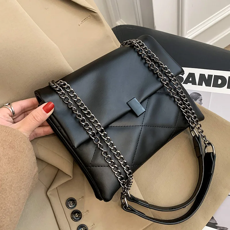 Small Chain Designer New Fashion Crossbody Shoulder Handbags 2021 Winter Female Luxury Trend Soft PU Leather Bags Beautiful
Small Chain Designer New Fashion Crossbody Shoulder Handbags 2021 Winter Female Luxury Trend Soft PU Leather Bags Beautiful