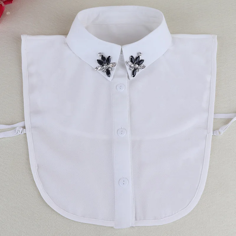 Fashion Vintage Rhinestone False Collar Women Shirt Fake Collar Lapel Shirt Mujer Gift Sweater Detachable Collar Accessories
Fashion Vintage Rhinestone False Collar Women Shirt Fake Collar Lapel Shirt Mujer Gift Sweater Detachable Collar Accessories