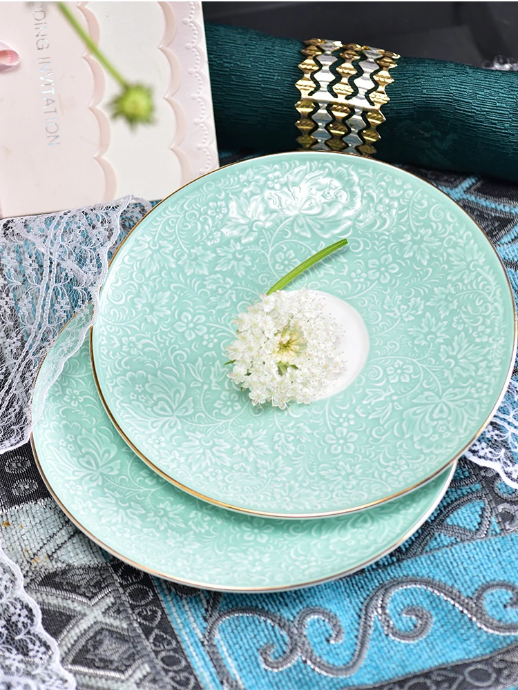 Nordic Luxury Cup Creative Handmade High Quality Ceramic Saucer Spoon Set Gold Rim Cup Tazas Cafe Kitchen Drinkware DB60BD
Nordic Luxury Cup Creative Handmade High Quality Ceramic Saucer Spoon Set Gold Rim Cup Tazas Cafe Kitchen Drinkware DB60BD