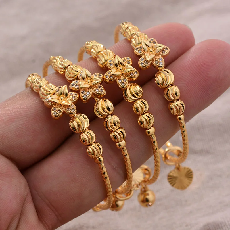 24K 4pcs Ethnic Gold Color Dubai Bangles For Boys Girls Luxury Bangles Bracelet Women Girl Bride Dubai Bangles Child jewelry
24K 4pcs Ethnic Gold Color Dubai Bangles For Boys Girls Luxury Bangles Bracelet Women Girl Bride Dubai Bangles Child jewelry